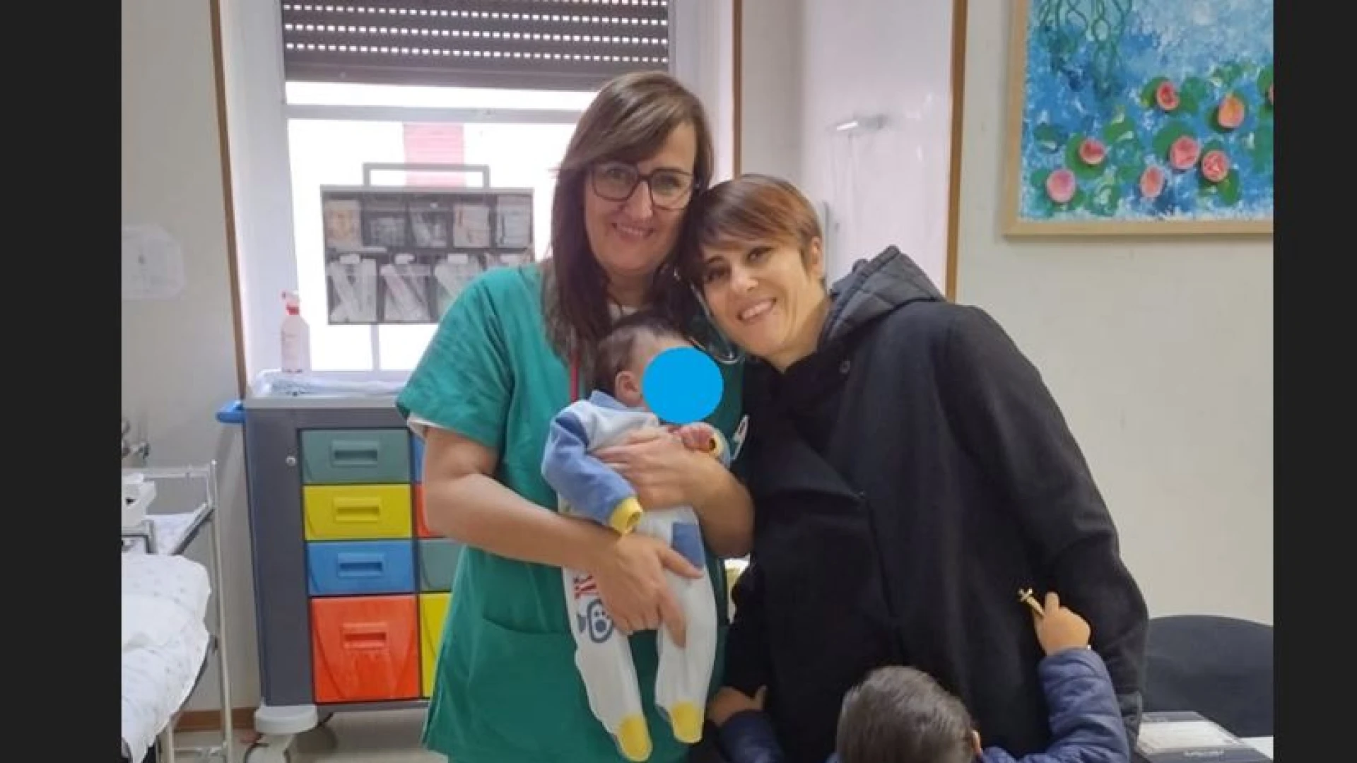 Salvato dal team di Neonatologia, i genitori di Simone scrivono una lettera di gratitudine al personale del Cardarelli